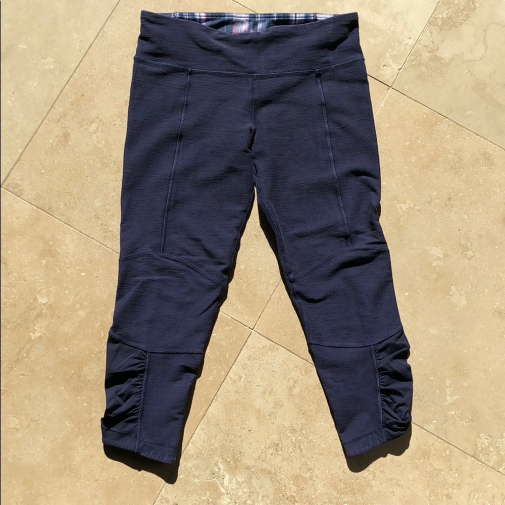 Lululemon crop workout pants Sz 8